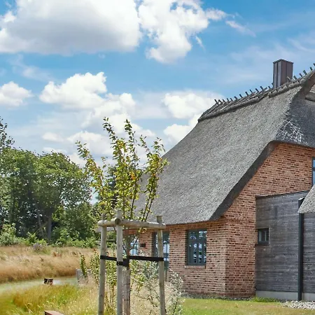 Reetdorf Geltinger Birk Malerhaus Leuchtturm *
